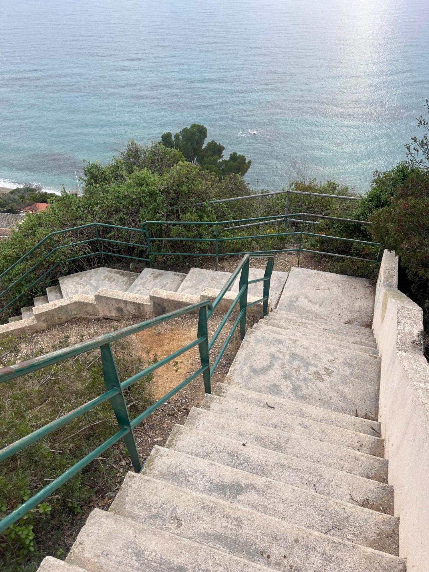 Cabanon Moderne, Les Pieds Dans L'Eau, 2 Chambres Le Pradet Exterior photo